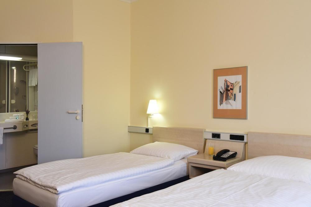 Intercityhotel Stuttgart Luaran gambar