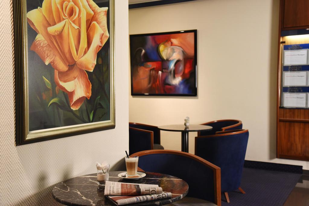 Intercityhotel Stuttgart Luaran gambar