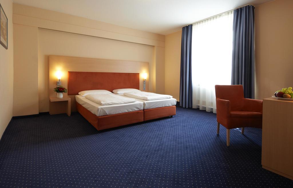 Intercityhotel Stuttgart Luaran gambar