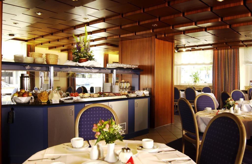 Intercityhotel Stuttgart Luaran gambar