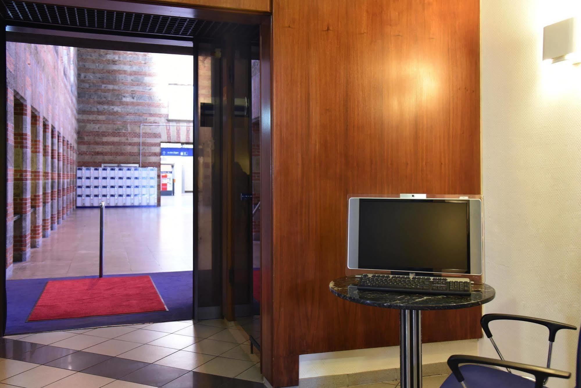 Intercityhotel Stuttgart Luaran gambar