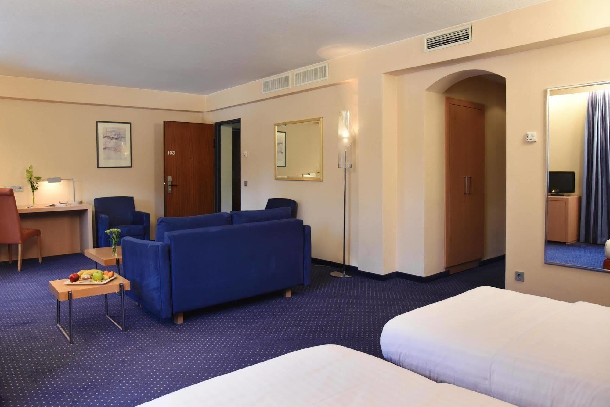 Intercityhotel Stuttgart Luaran gambar